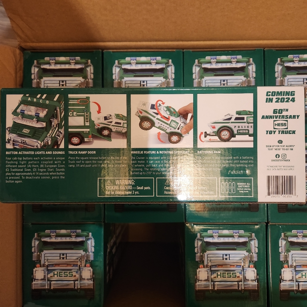 COPY - 2023 HESS POLICE TRUCK AND CRUISER - Picture 2 of 5